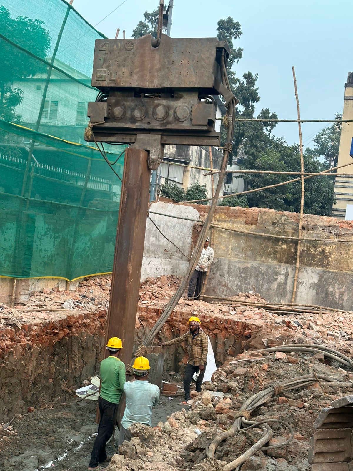 Sheet Piling - Urban Construction